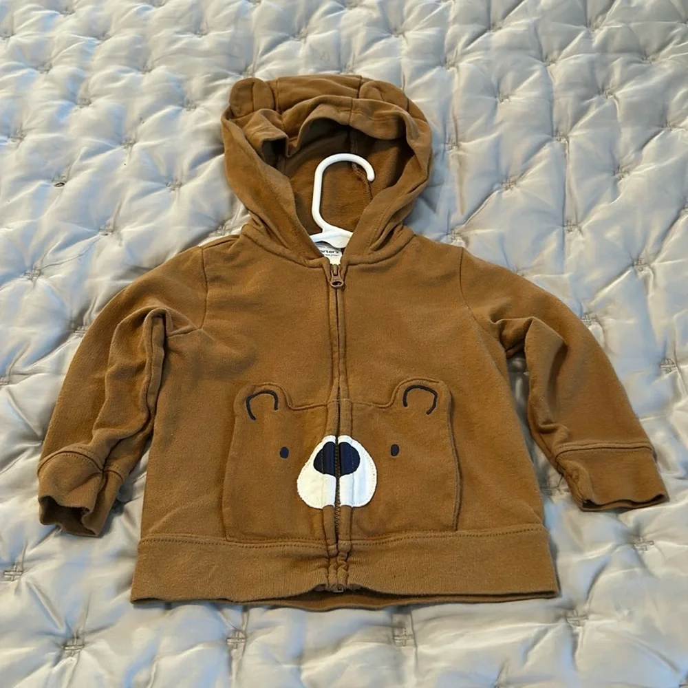 5 for 25$ Carter’s bear front zip hoodie